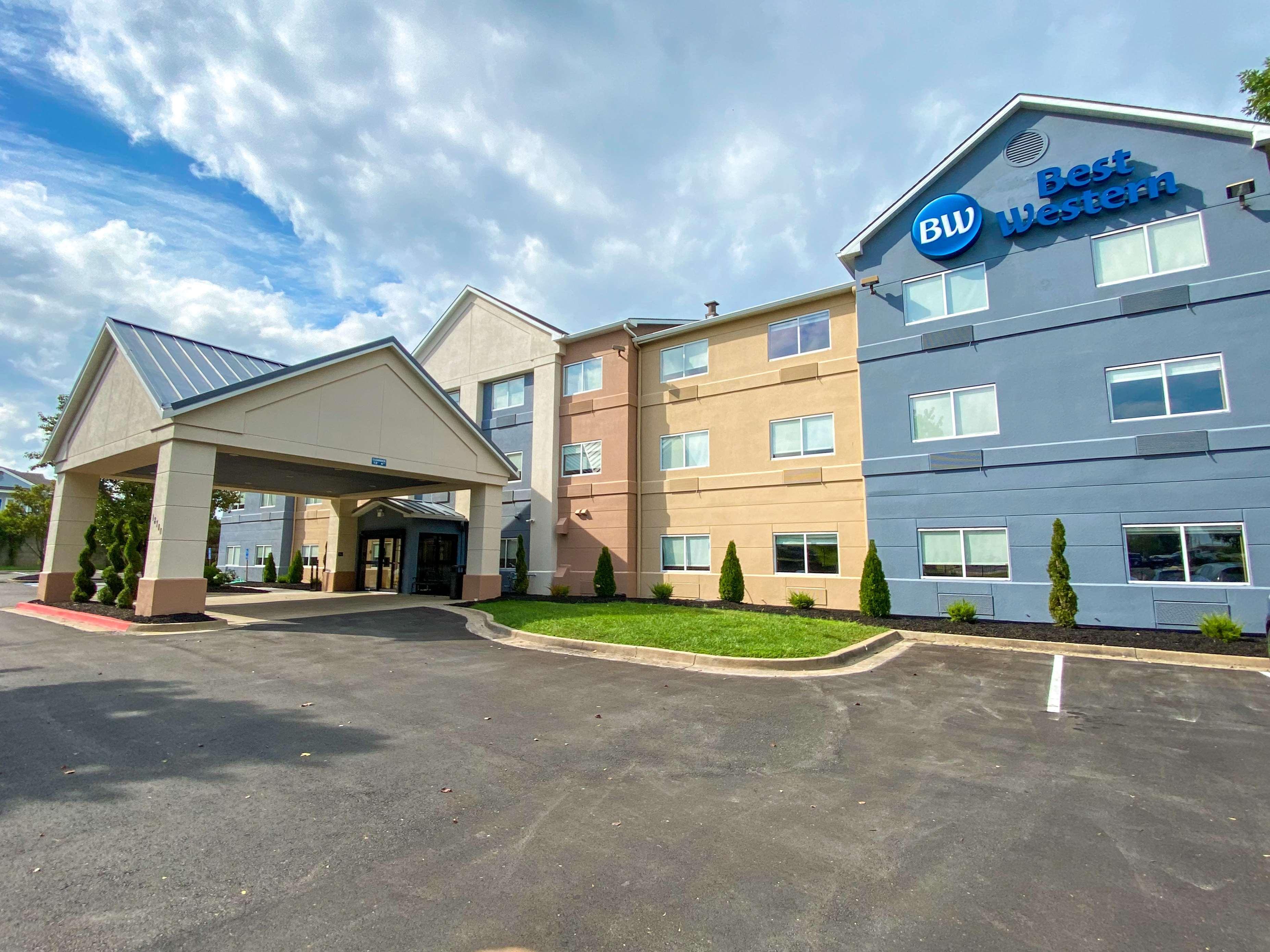 Best Western Independence Kansas City Hotel Exterior photo